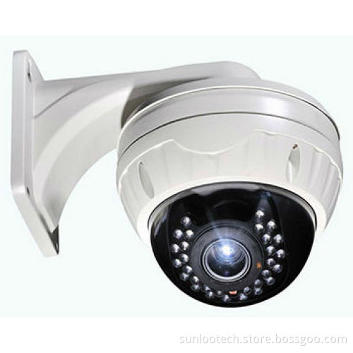 CCTV Camera with 1/3-inch Sony EFFIO-E 700TVL
